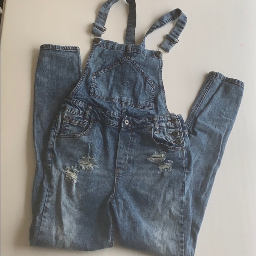 Overall skinny jeans